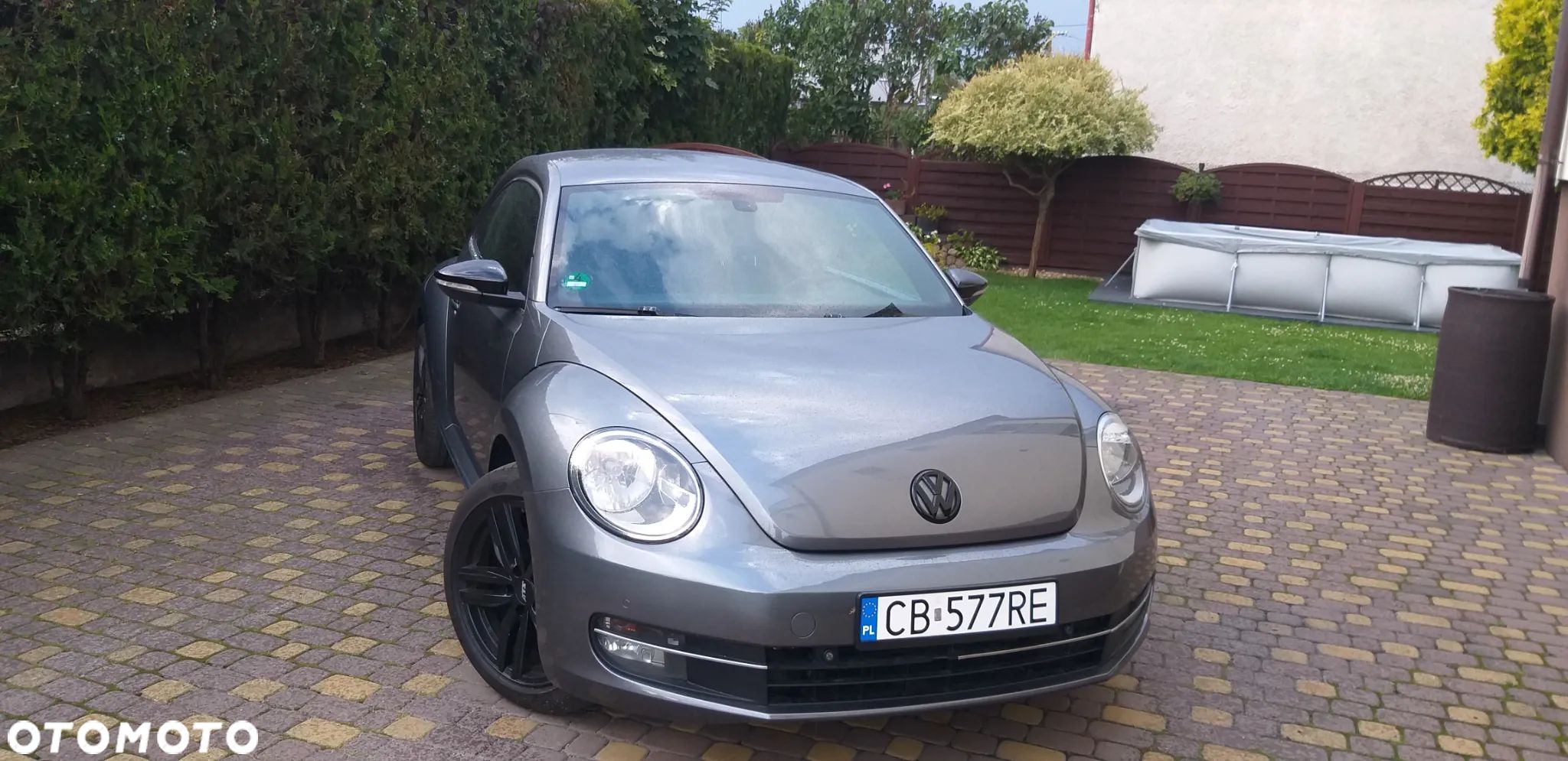 Volkswagen New Beetle - 1