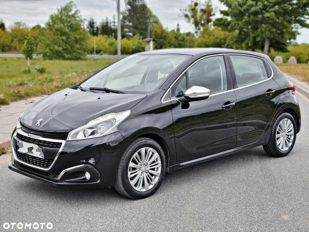 Peugeot 208 PureTech 82 Start & Stop Allure - 10