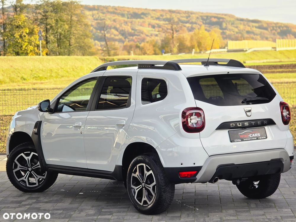 Dacia Duster SCe 115 4x2 Celebration - 9