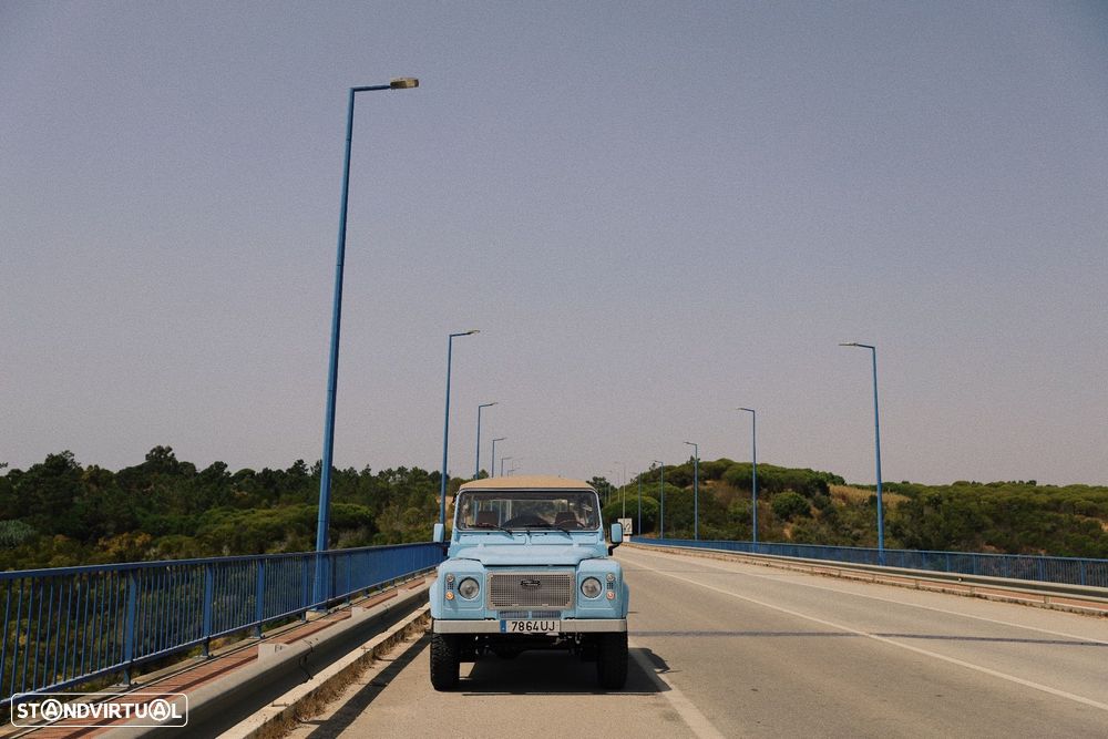 Land Rover Defender 2002 photo 2