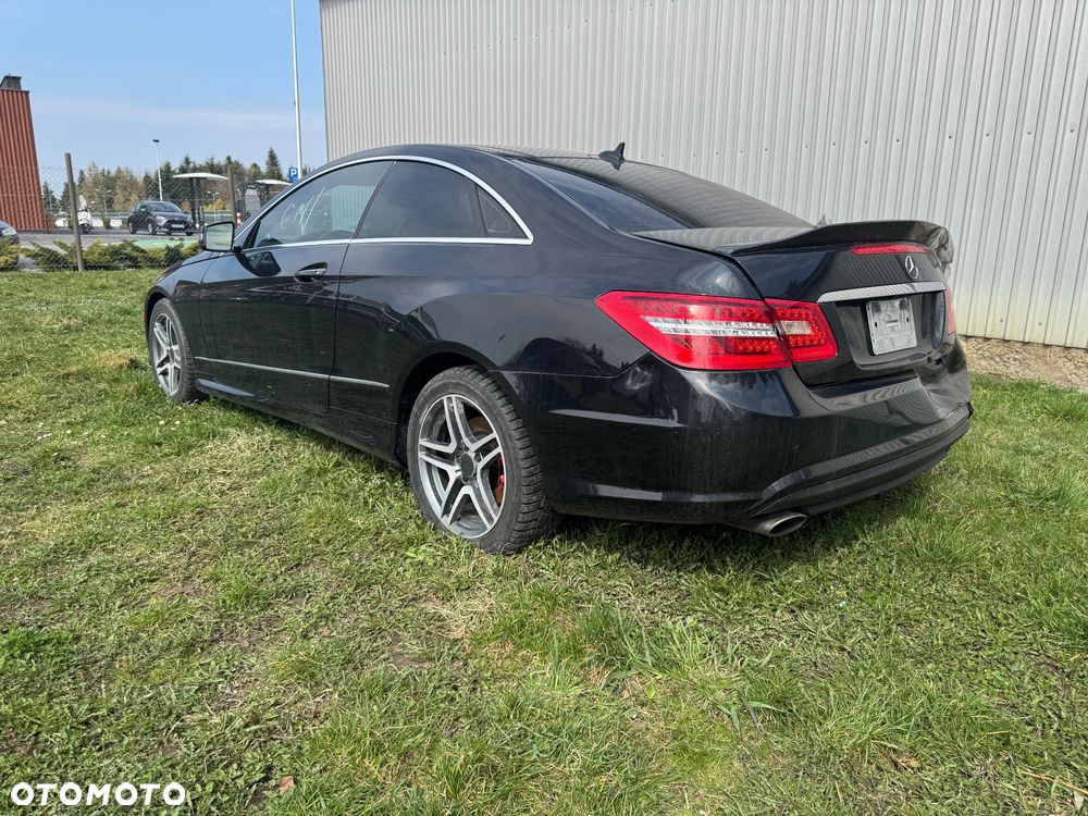 Mercedes-Benz Klasa E - 6