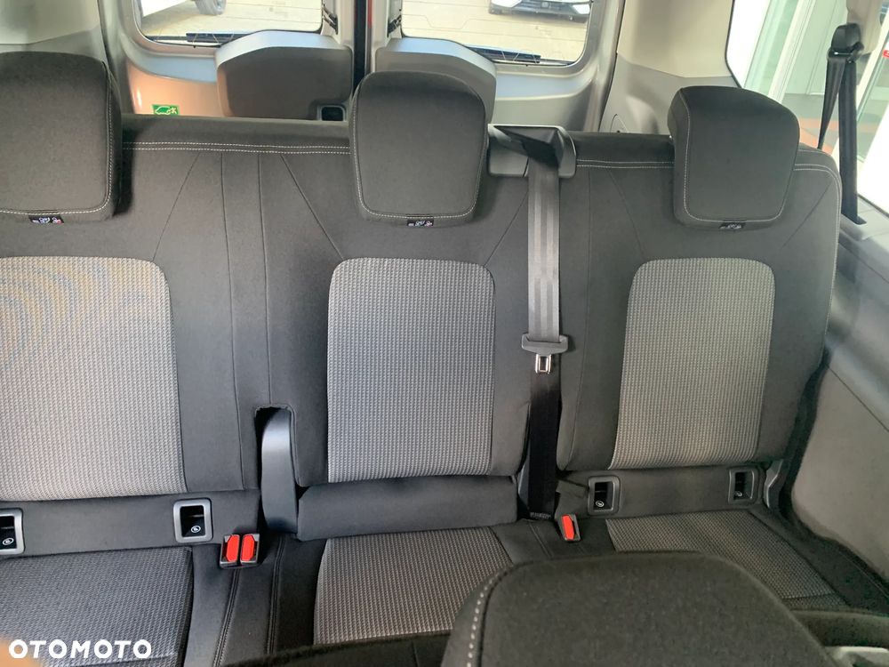 Volkswagen Transporter - 23