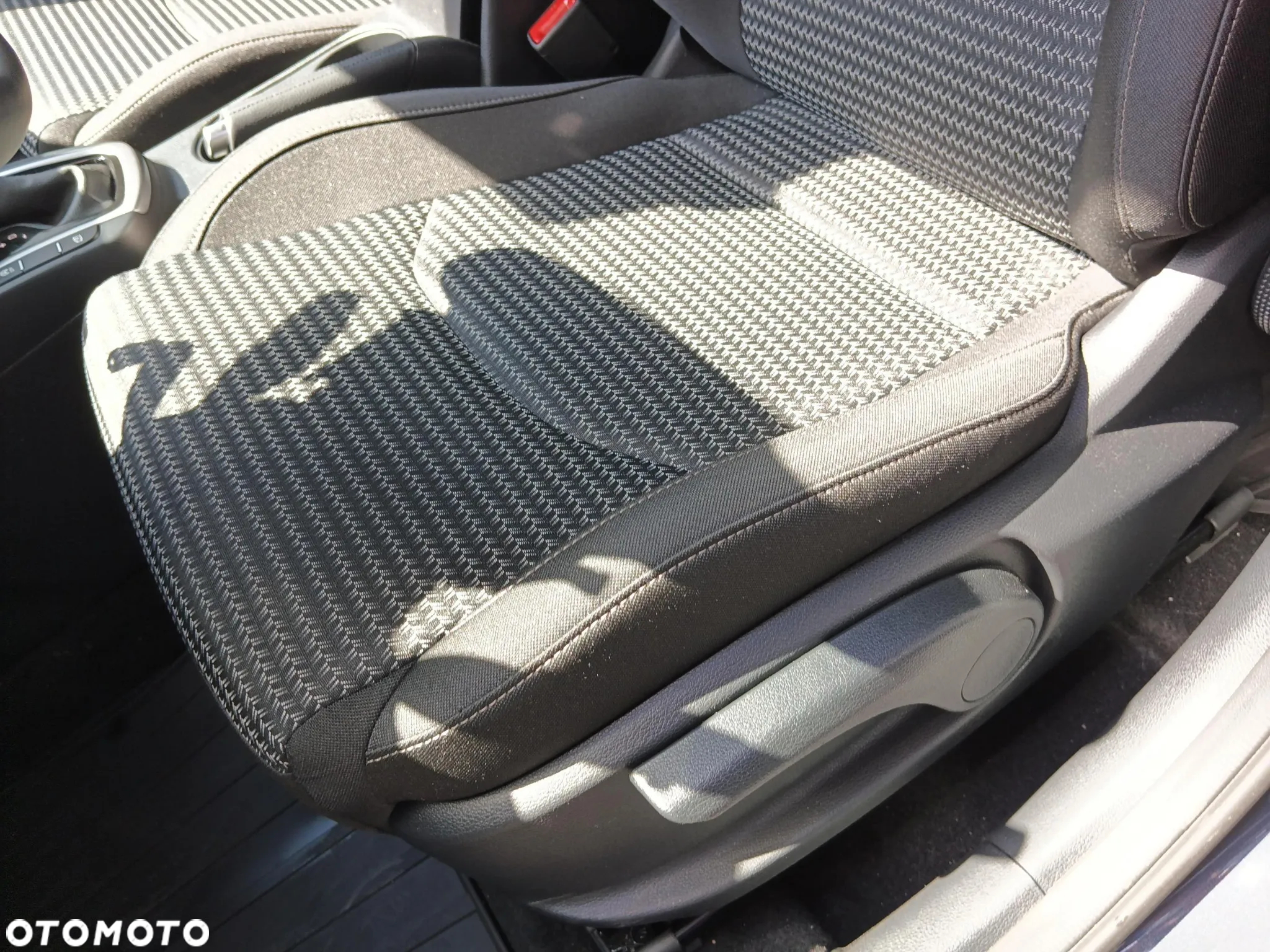 Kia XCeed 1.5 T-GDI M DCT - 16