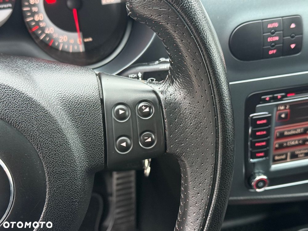 Seat Leon 2.0 T FSI Cupra - 19