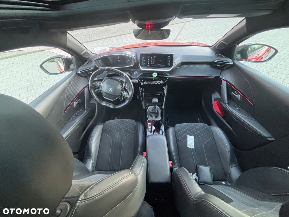 Peugeot 208 1.2 PureTech GT S&S - 15