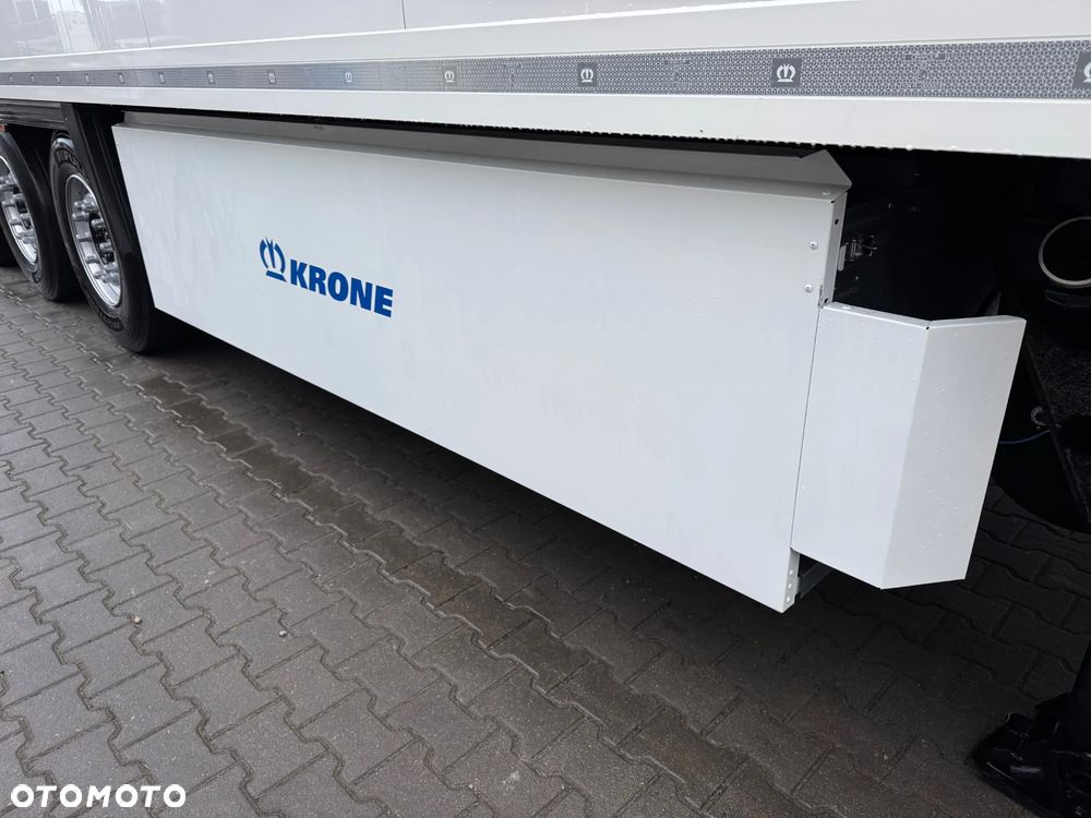 Krone Chłodnia ,Doppelstock ,Wynajem,  Carrier Vector 1550 - 22
