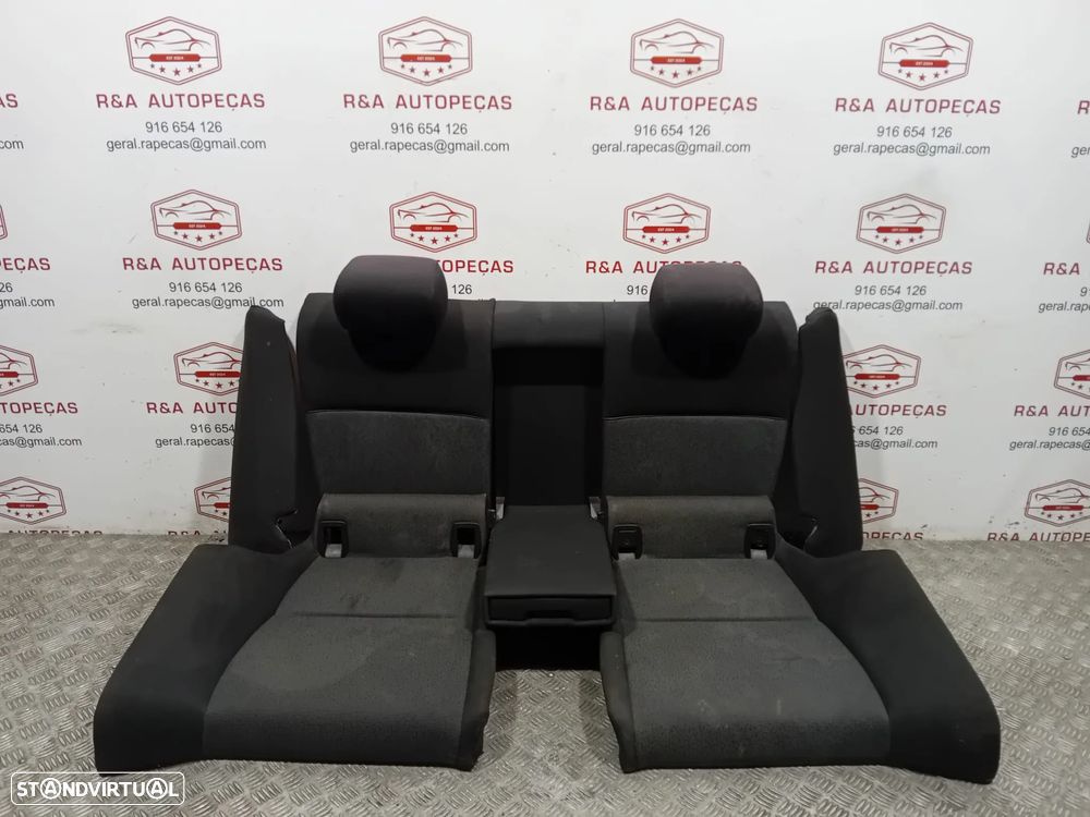 Conjunto de Bancos BMW Série 3 E92 em Tecido Original - 11