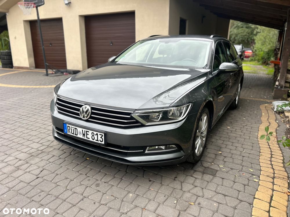 Volkswagen Passat Variant 2.0 TDI SCR DSG Comfortline - 10