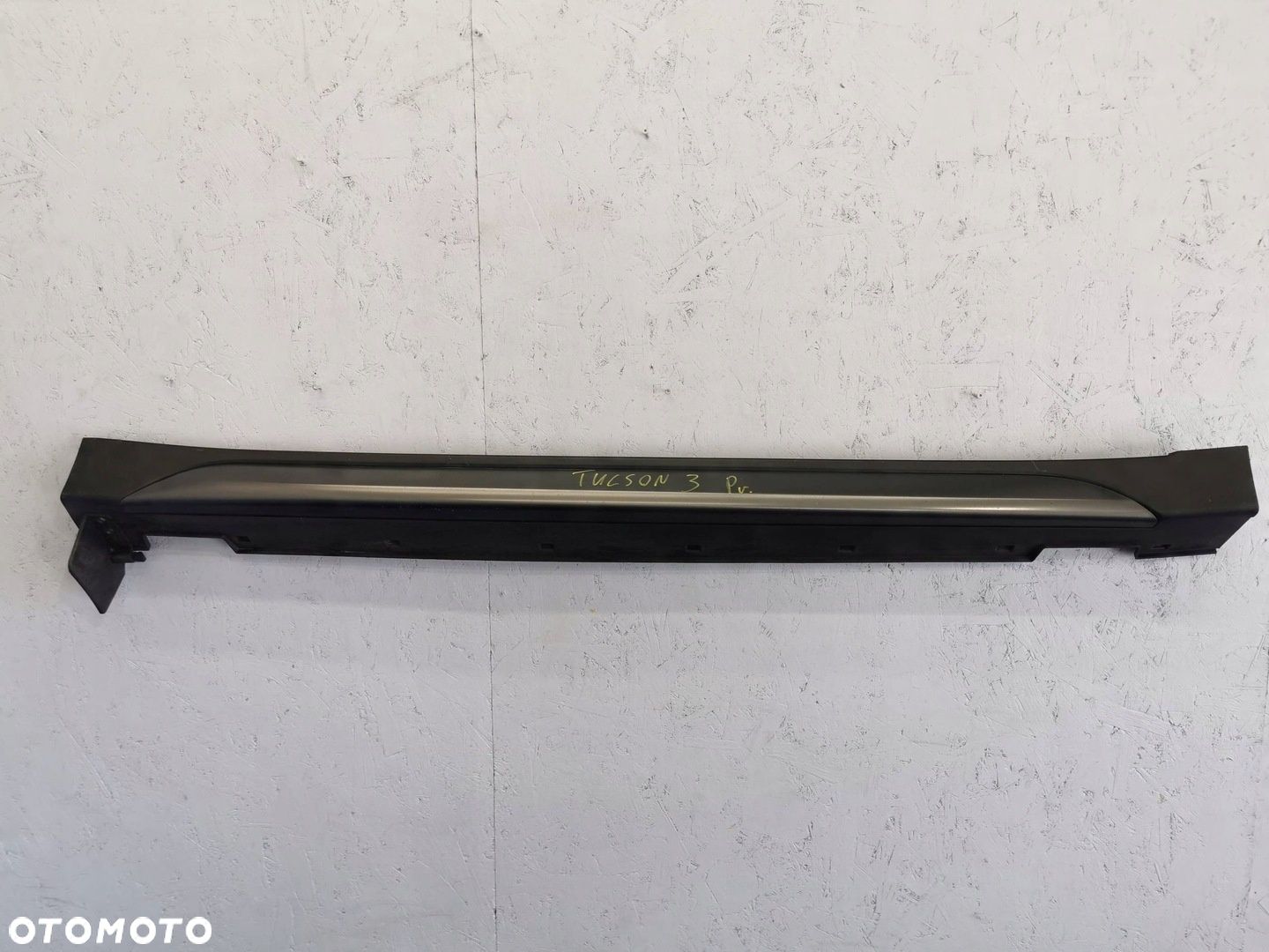 Hyundai Tucson TL III LISTWA PROGOWA PRAWA 87754D7100 - 1