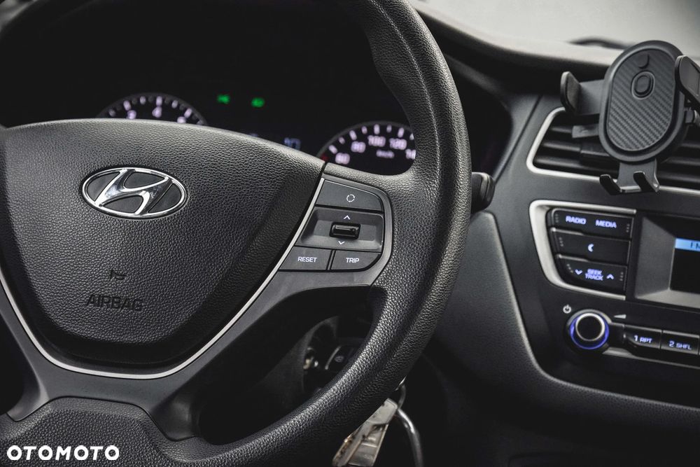 Hyundai i20 1.2 Comfort - 34