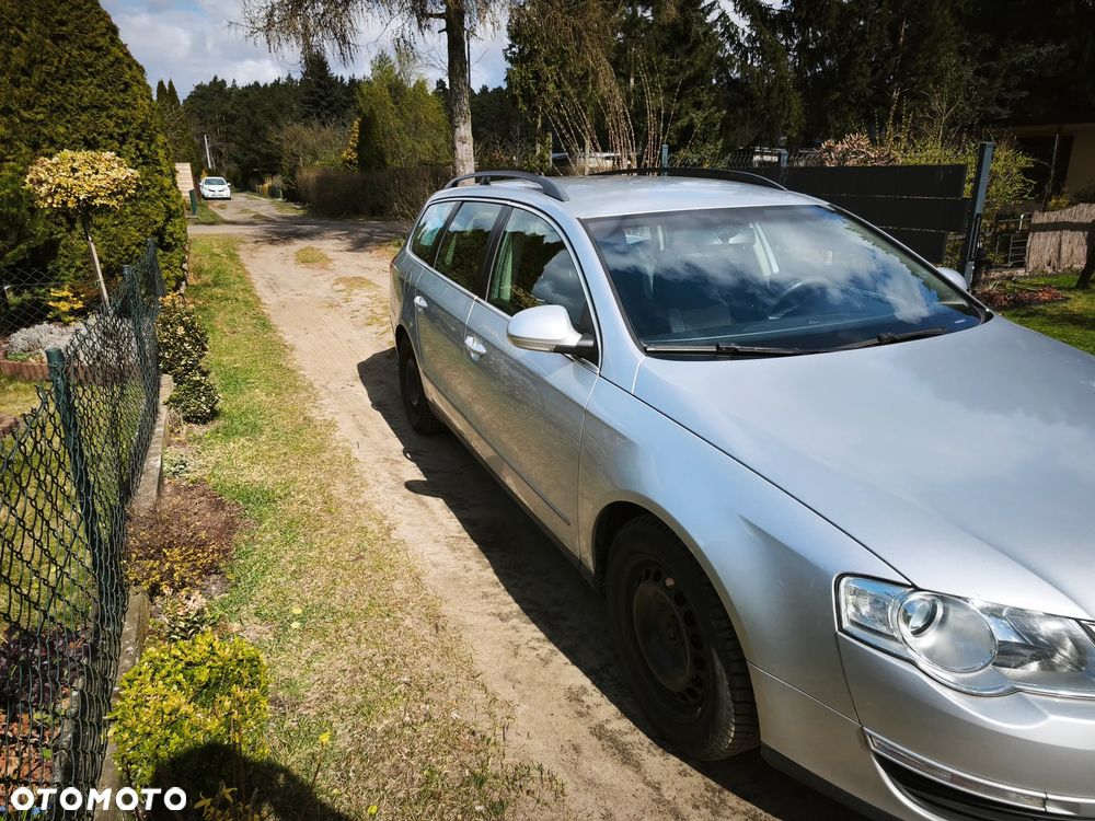Volkswagen Passat 2.0 TDI Comfortline - 3