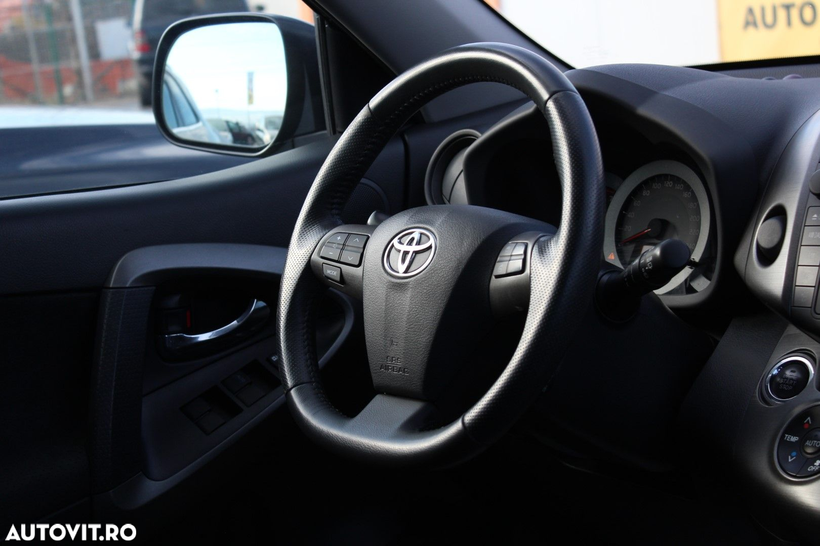 Toyota RAV4 - 17