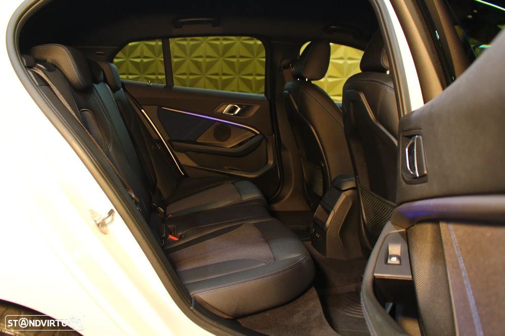 BMW 116 d Pack M Auto - 22