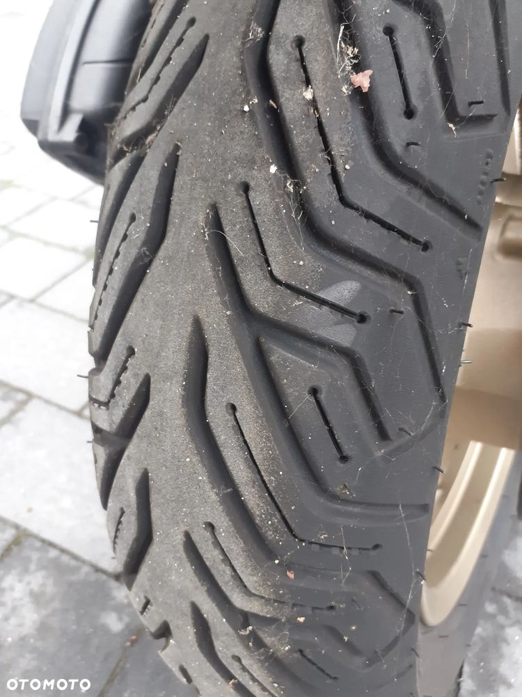 Yamaha X-max - 13