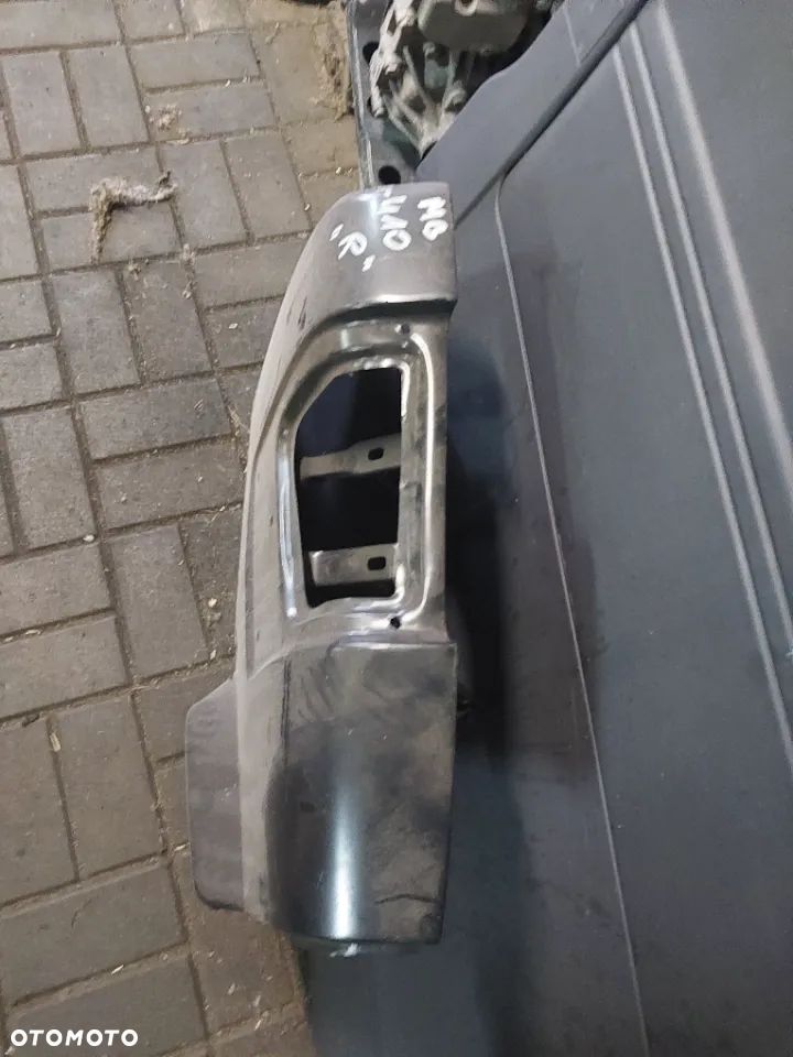 Błotnik prawy DB MERCEDES 207-410 - 1