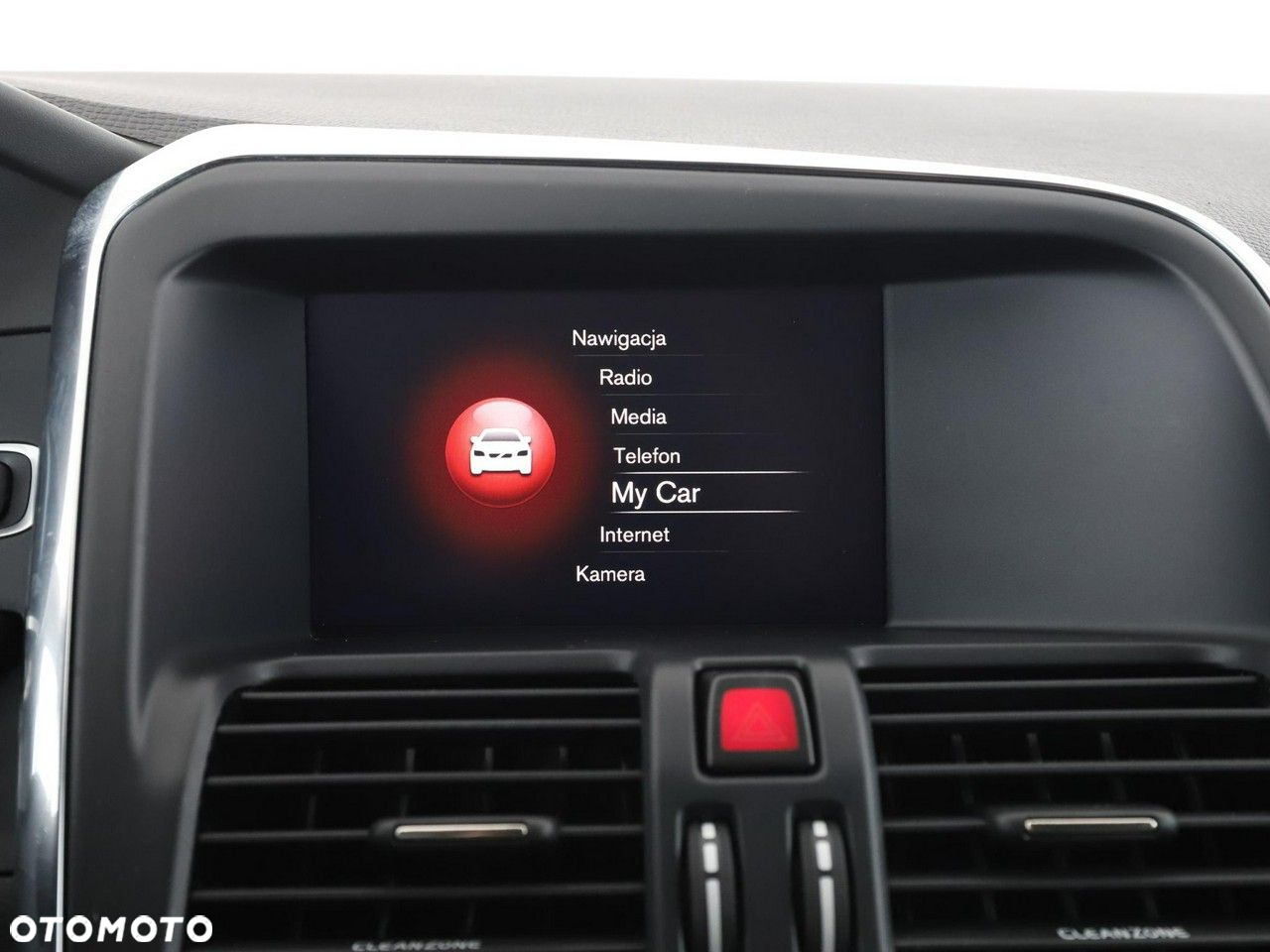 Volvo XC 60 D3 Geartronic Momentum - 24