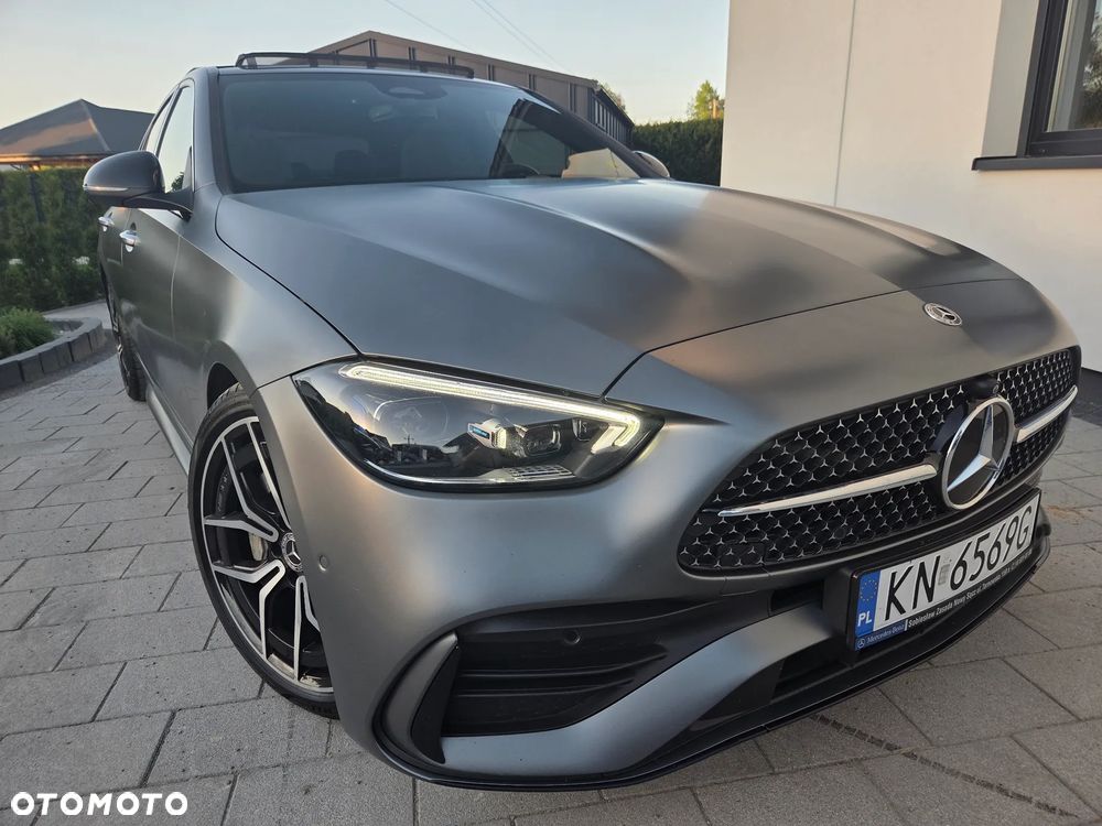 Mercedes-Benz Klasa C 300 mHEV 4-Matic AMG - 11
