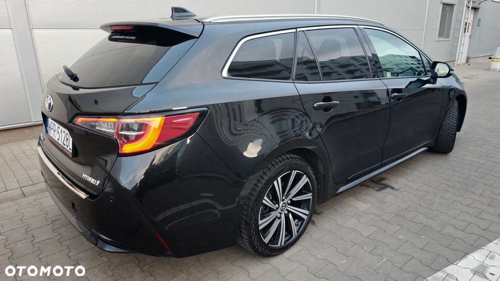 Toyota Corolla 1.8 Hybrid Comfort - 23