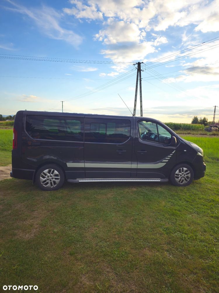 Opel Vivaro - 11