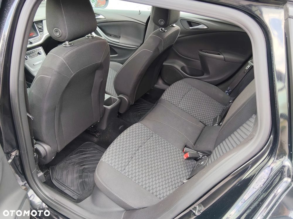 Opel Astra 1.6 CDTI Enjoy - 15