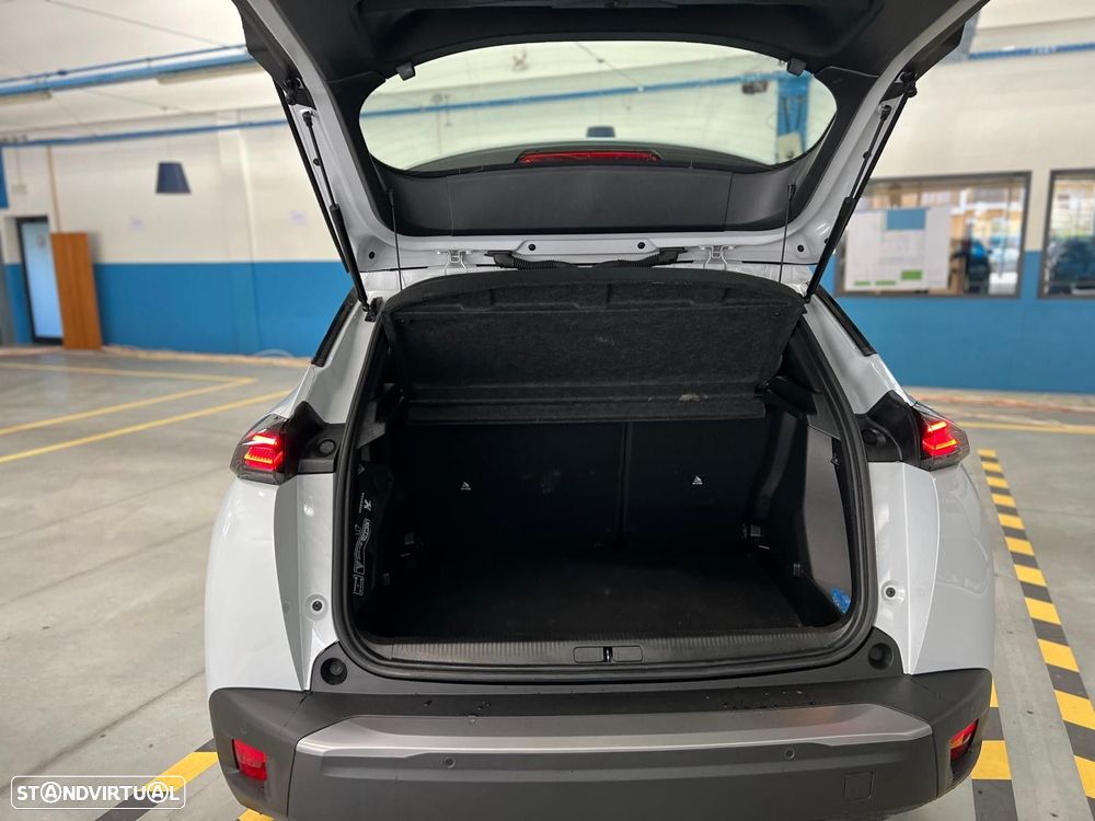 Peugeot e-2008 54 kWh Style - 13
