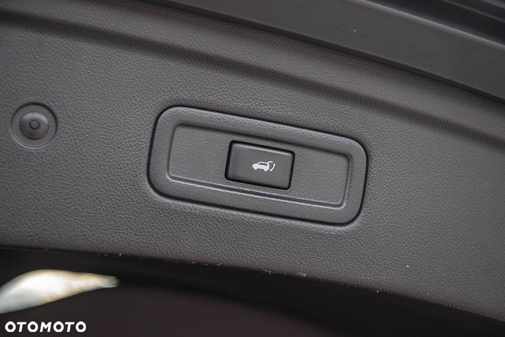 Infiniti Q70 3.0d S Premium - 27