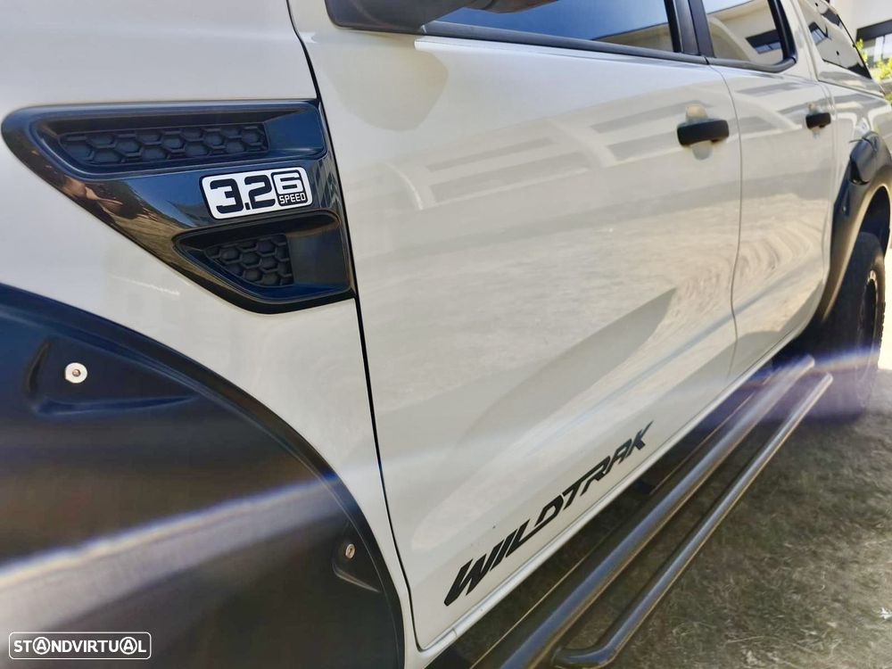 Ford Ranger Wildtrak - 19