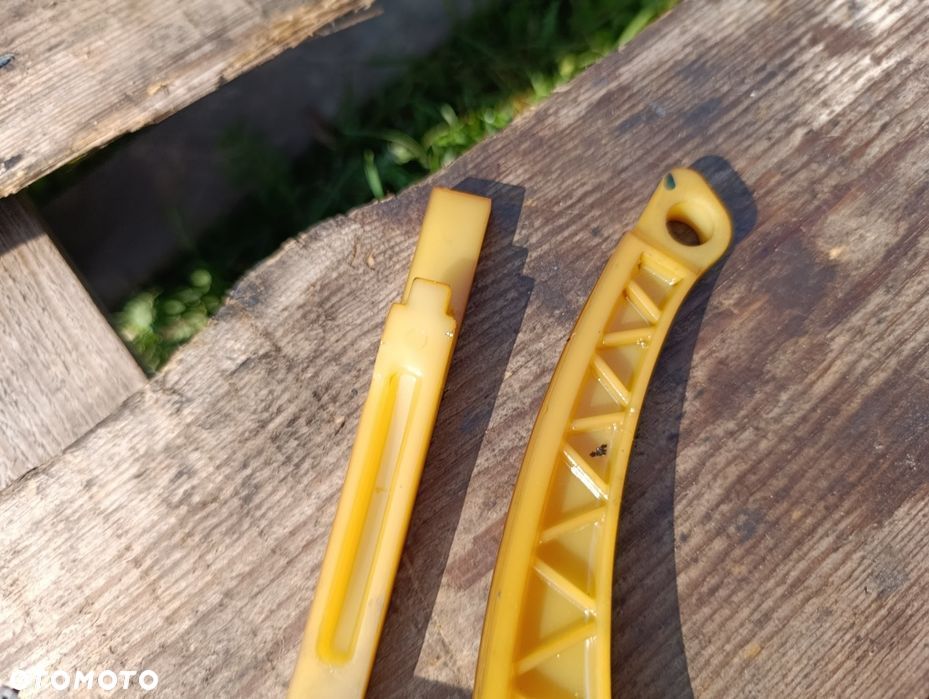 Ślizgi KTM Duke 125 RC 11 - 16 r ślizg silnika głowicy rozrządu B2 - 3