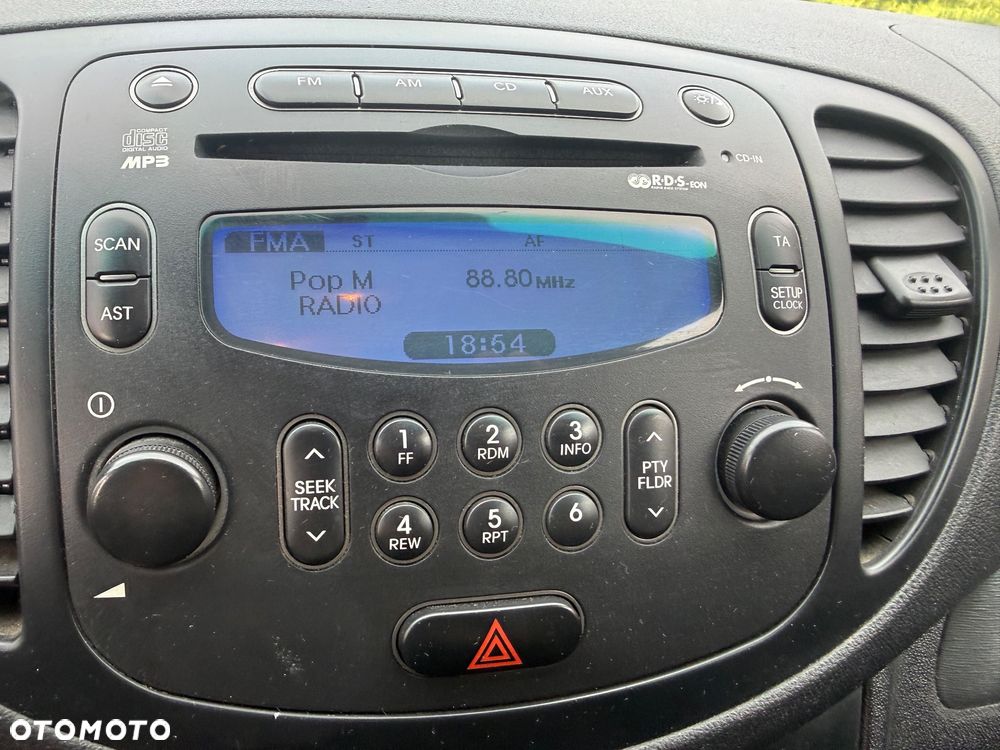 Hyundai i10 1.1 Comfort - 13