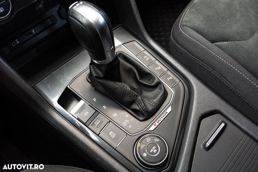 Volkswagen Tiguan 2.0 TDI SCR 4MOTION DSG Highline - 16