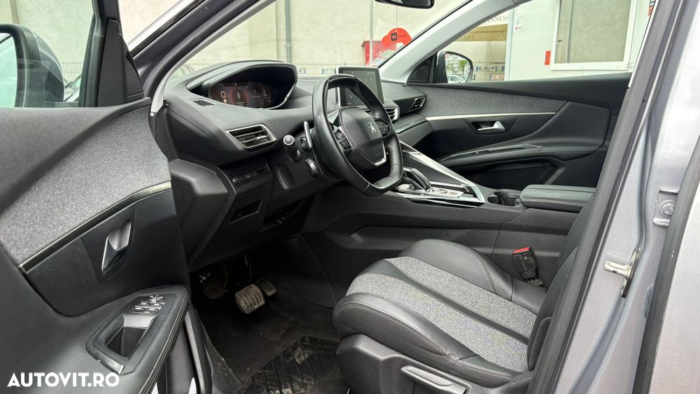 Peugeot 3008 - 23
