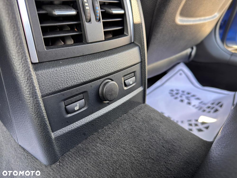 BMW Seria 3 328i xDrive Sport-Aut Sport Line - 5