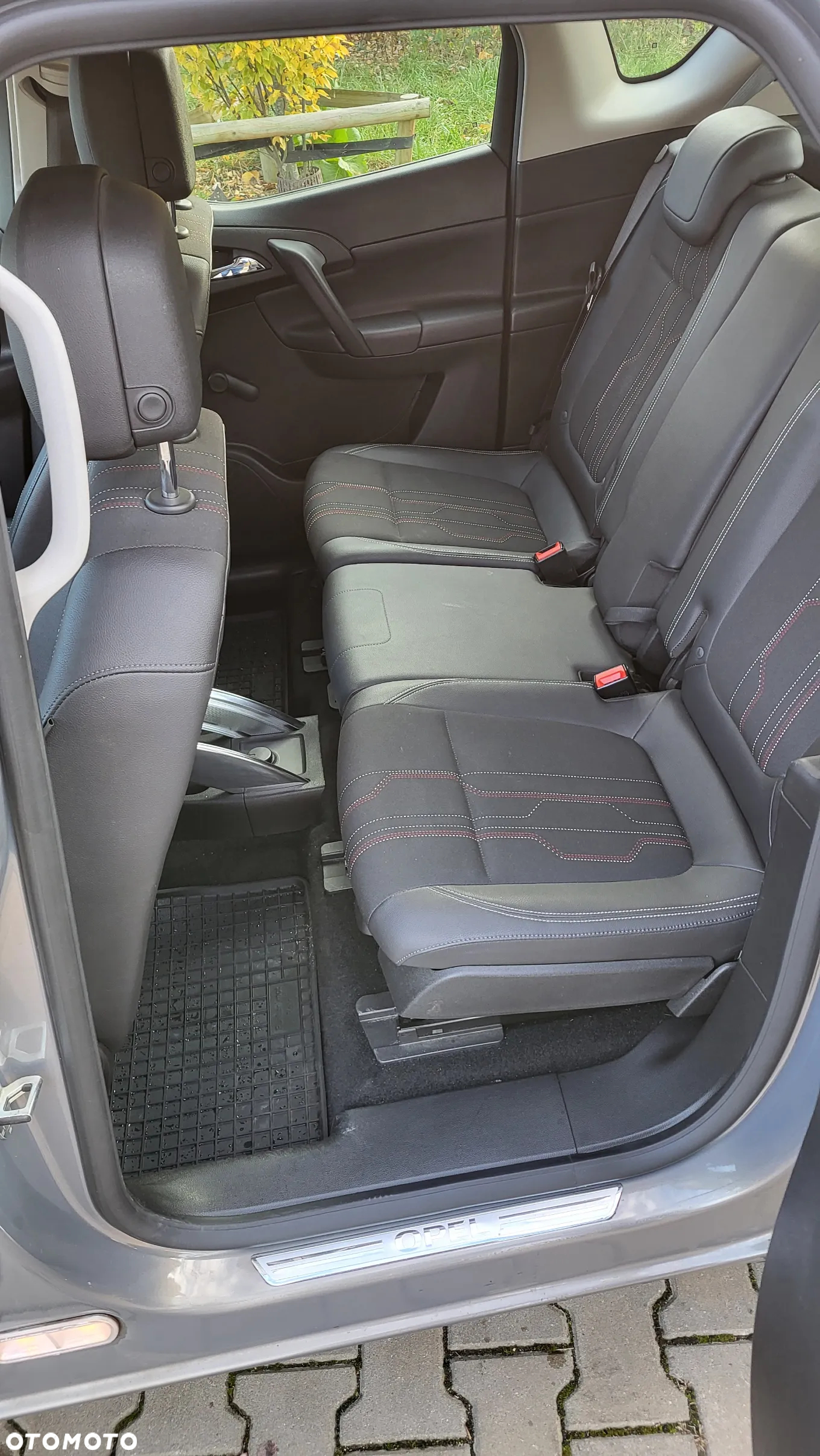 Opel Meriva - 12