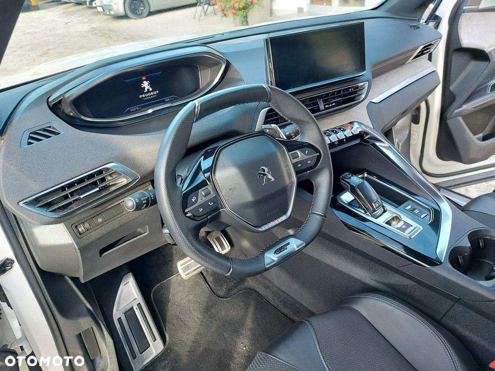 Peugeot 3008 - 11