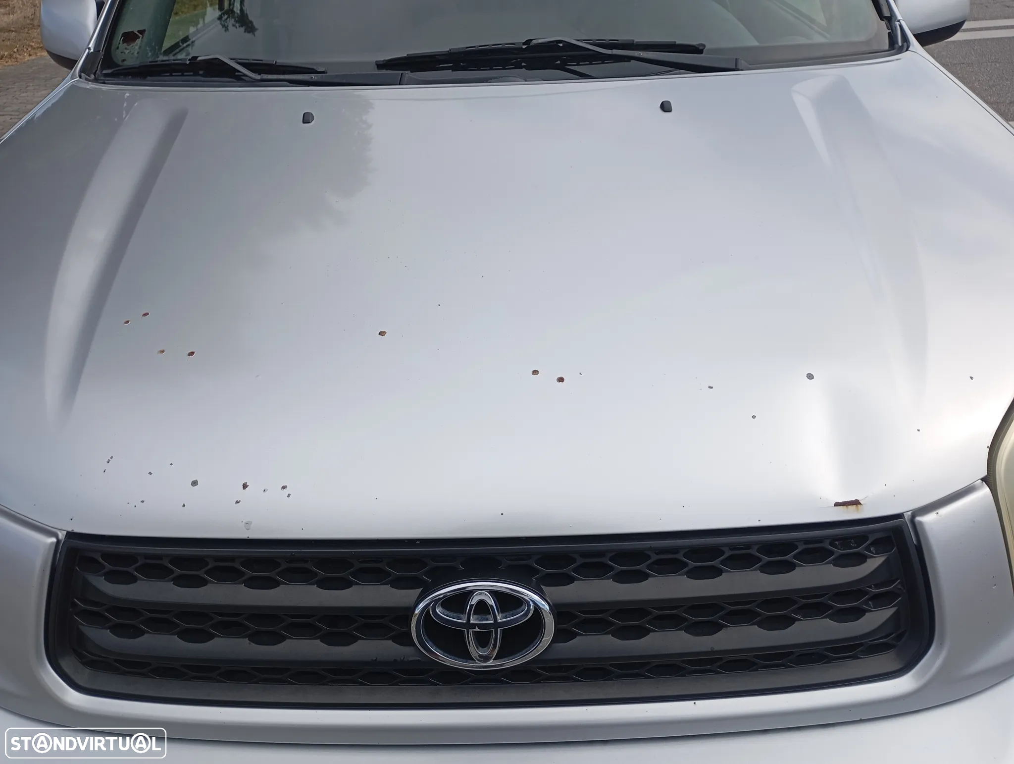 Toyota RAV4 - 6
