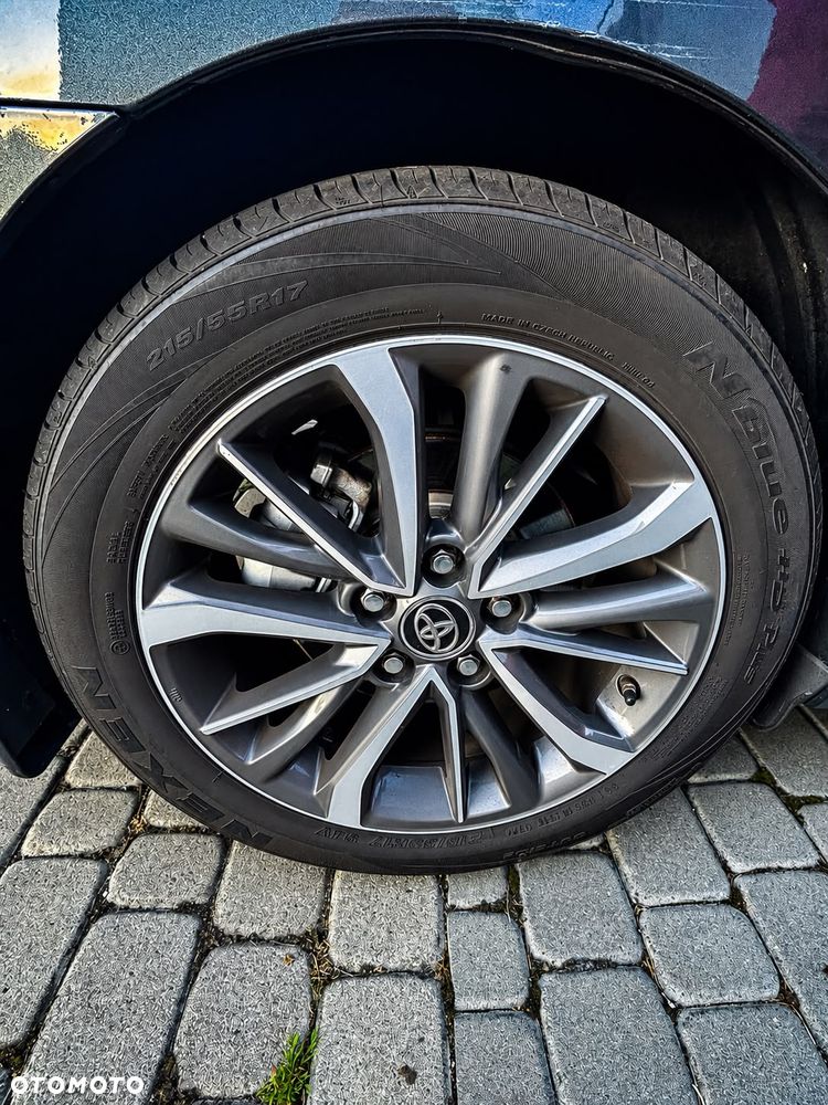 Toyota Avensis 2.0 D-4D Prestige - 5