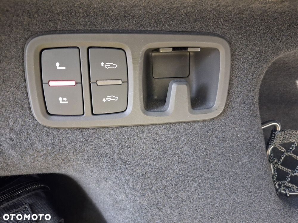 Audi Q8 - 32