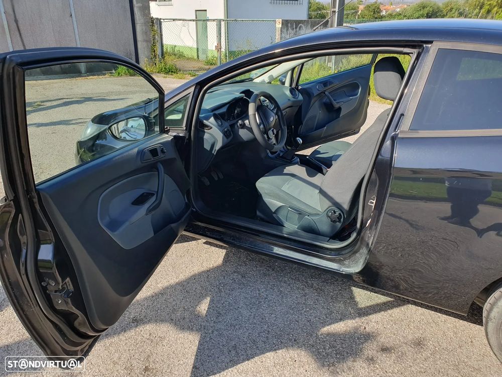 Ford Fiesta 1.4 TDCI - 11