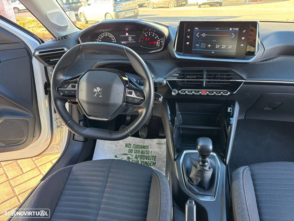 Peugeot 208 1.2 PureTech Active Pack - 12