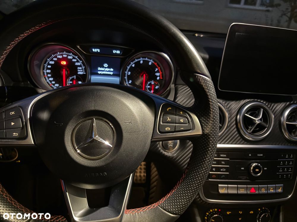 Mercedes-Benz Klasa A 200 AMG Line - 11