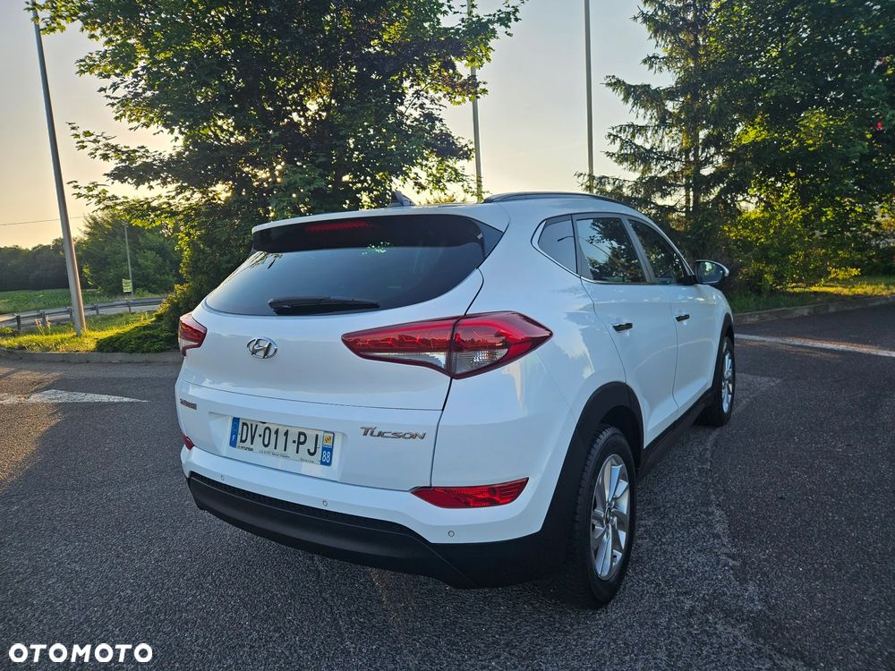Hyundai Tucson blue 1.7 CRDi 2WD Style - 17