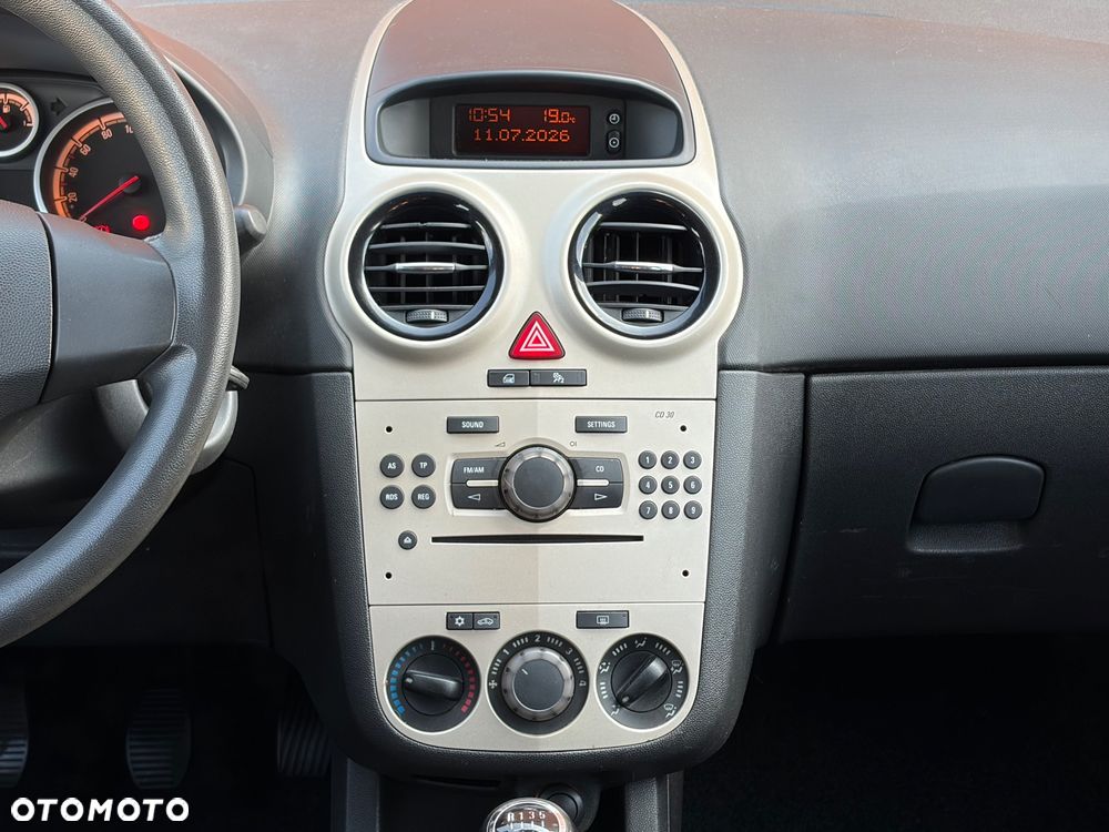 Opel Corsa - 11