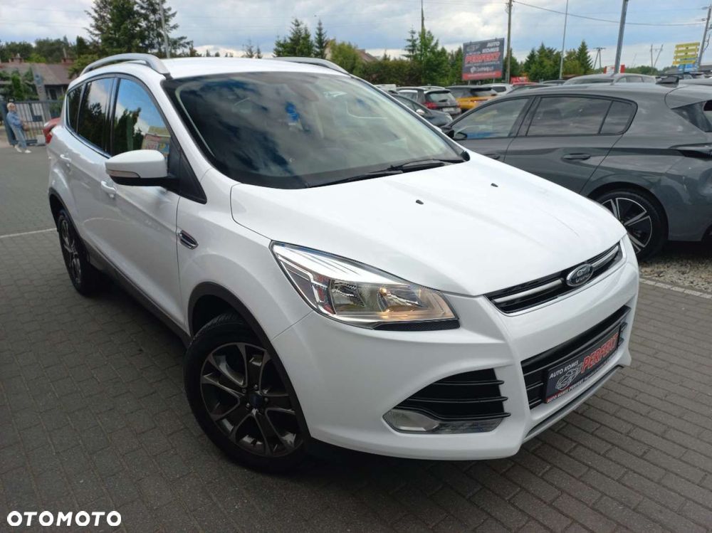 Ford Kuga - 4