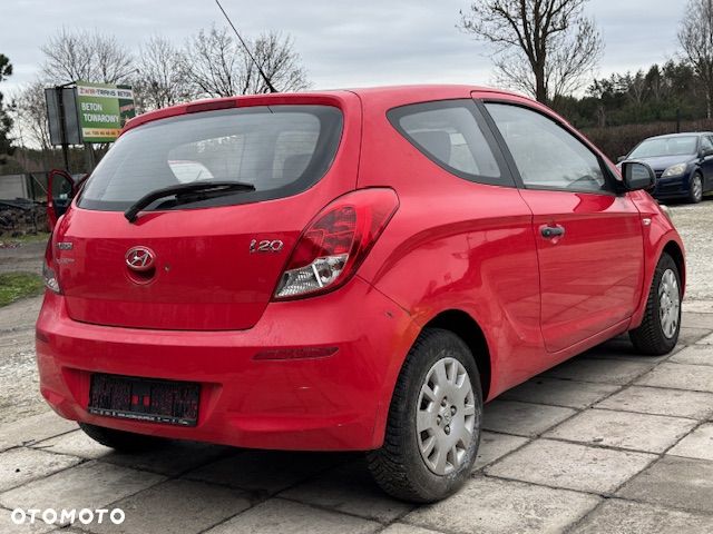 Hyundai i20 - 14