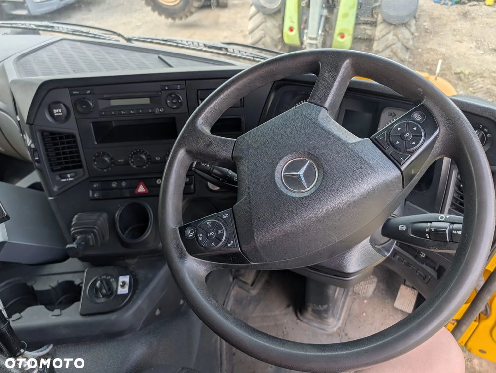 Mercedes-Benz AROSC 1824 4x4 - 11