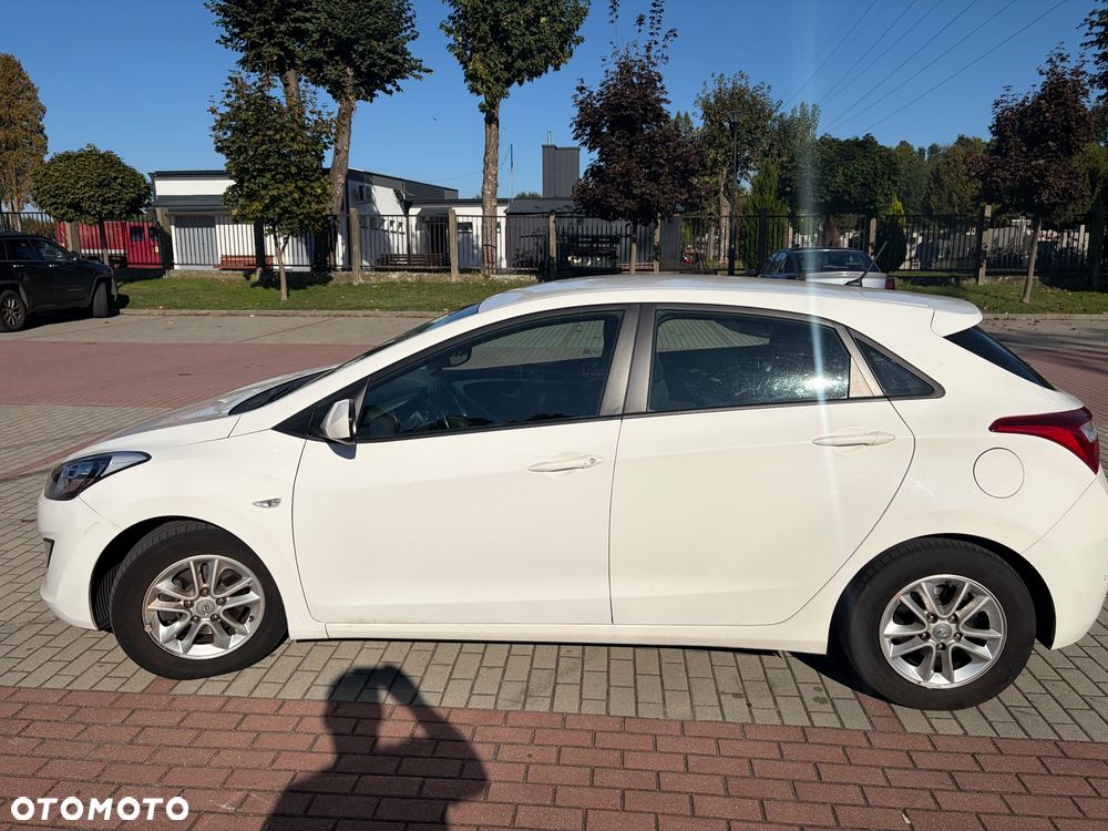 Hyundai i30 1.4 Fifa World Cup Edition - 18