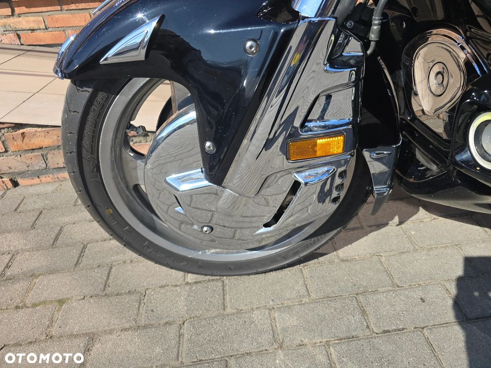 Honda GL - 37