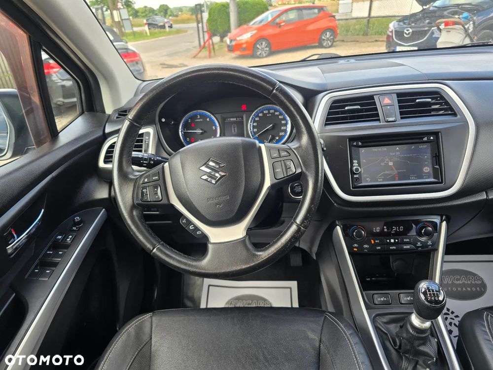 Suzuki SX4 S-Cross 1.6 DDiS Premium 4WD - 8