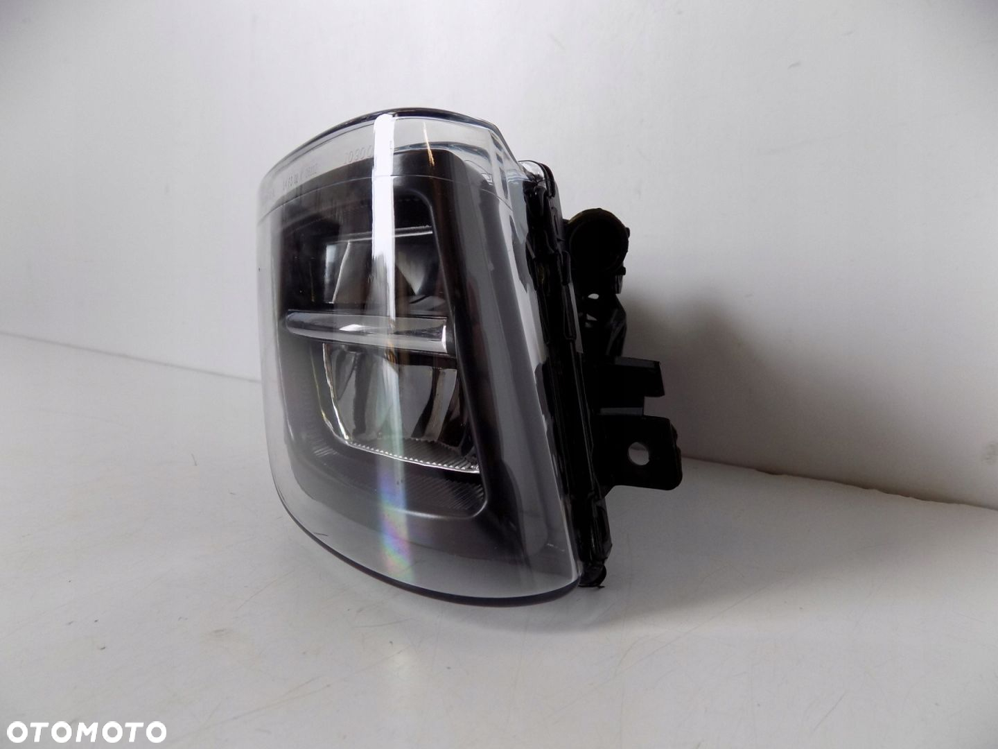 Halogen Led przedni BMW 7 F01/F02 R - 10877 - 3