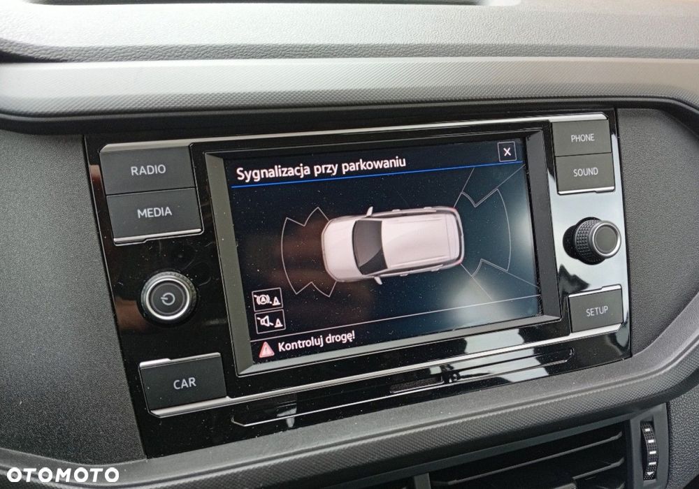 Volkswagen T-Cross - 32